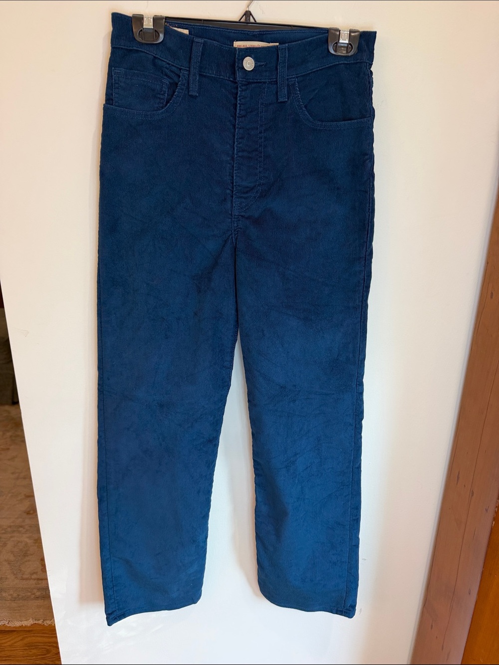 Levi’s Ribcage Straight Ankle Blue Corduroy Pants, Size 27